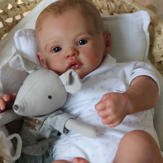Risbecko Adorable 18-Inch Lifelike Reborn Baby Doll