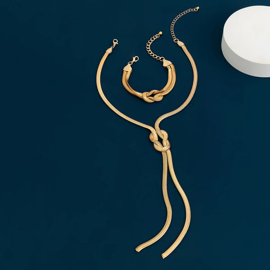 2Pcs/Set Sexy Smooth Long Snake Twisted Chain