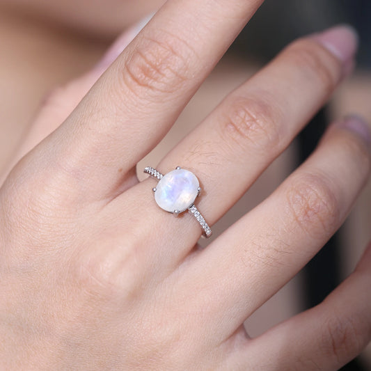 GEM'S BALLET 8X10mm Vintage Milky Blue Moonstone Ring